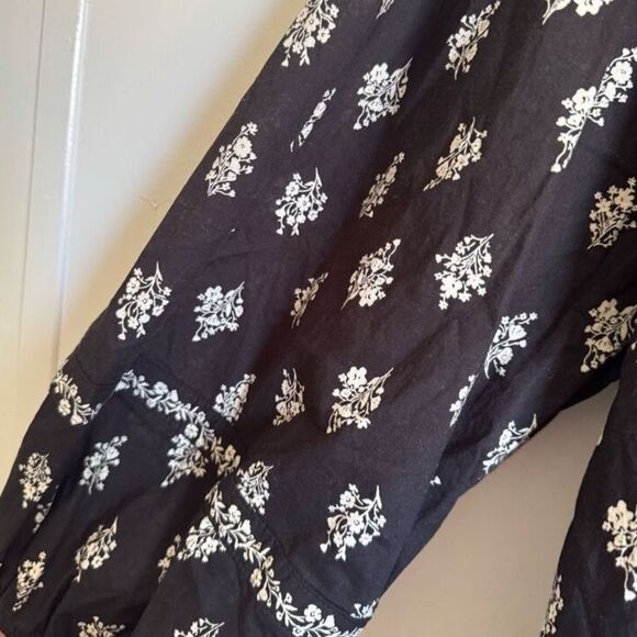 NEW Maurices Womens 100% Cotton Black Floral Peasant Blouse sz XXL Boho Cottage - Picture 9 of 10